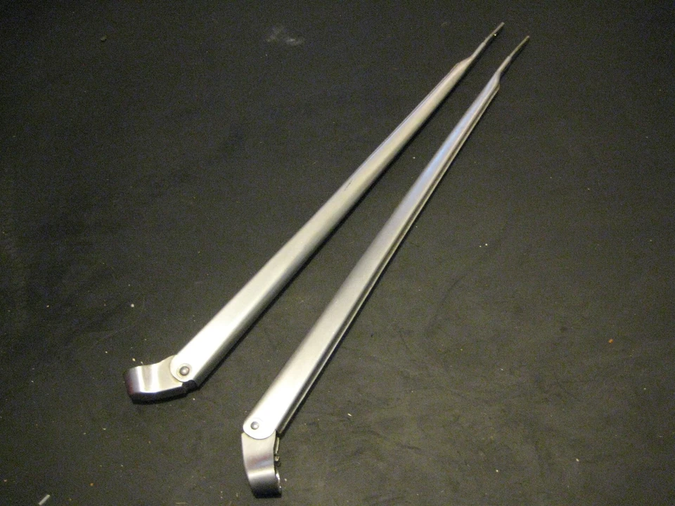 61 62 63 64 65 66 67 Juego de brazos limpiaparabrisas Cadillac Deville Eldorado Foto 1 de 1