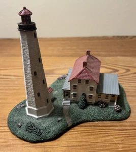 Danbury Mint Sandy Hook Lighthouse 1993 Historic American Lighthouses New Jersey - Picture 1 of 6