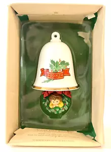 Hallmark Keepsake 1982 Ornament Bellringers #4 ~Angel Original Box 4" Tall - Picture 1 of 11