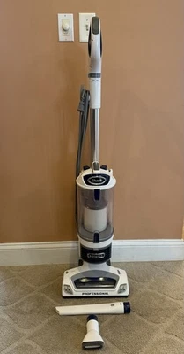 Shark Rotator Professional Lift Away Vacuum Cleaner W/Attachments~ Model NV50026 - Image 1 of 4