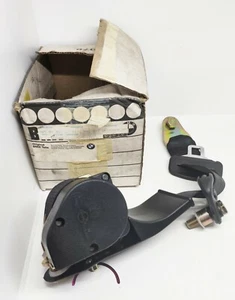 BMW E28 - 72111941477 - Ceinture arrière gauche - NEUVE - Foto 1 di 2