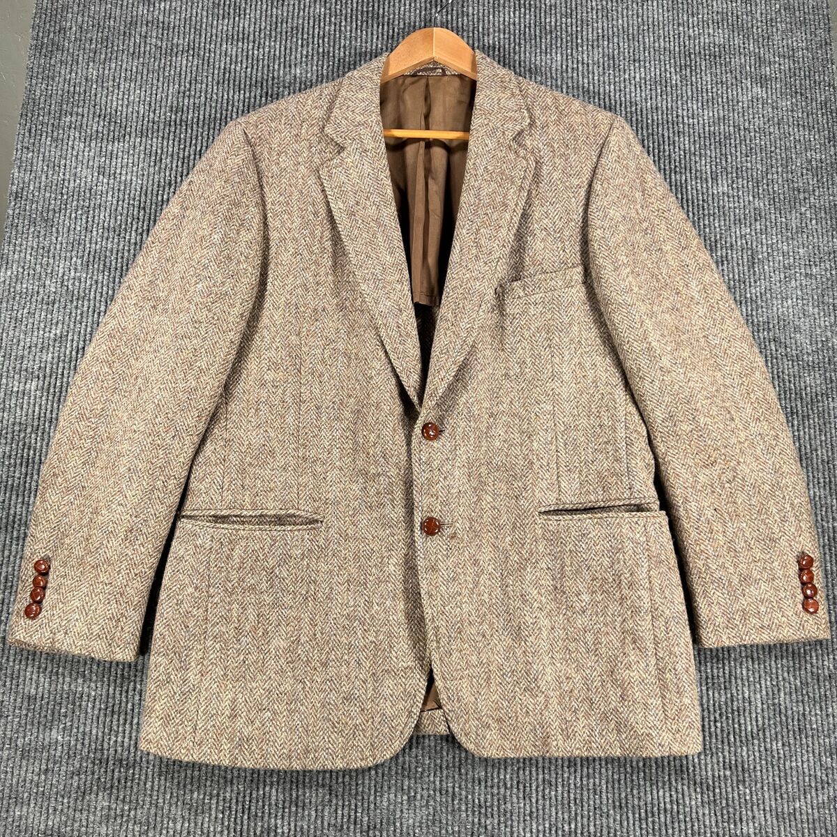 Harris Tweed Regular 42 Size Suits & Blazers for Men for Harris Tweed Regular 42 Size Suits & Blazers for Men for