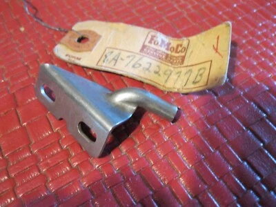 NOS 1950-1951 Mercury left vent window upper pivot - Image 1 of 4