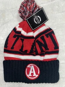 Atlanta Falcons inspirierte Winter Bommelmütze/Beanie neu KOSTENLOSER VERSAND Seitenmütze - Bild 1 von 2