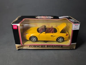 MotorMax Porsche Boxster Yellow 68028 1/24 - Picture 1 of 7