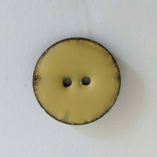 Arles Round Coconut Button - 25mm / 1 inches - JHB Buttons (Choose Color) - Image 1 of 1