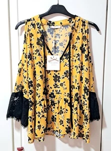 Maglia firmata FRACOMINA tg S nuova con pizzo blusa tunica t-shirt - Foto 1 di 12
