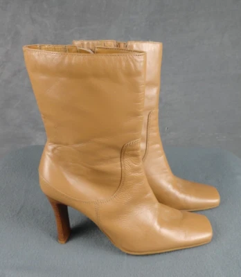 Botas Y2K Boho Downtown Girl Años 90 Cuero Tostado Punta Cuadrada Tacón Foto 1 de 4