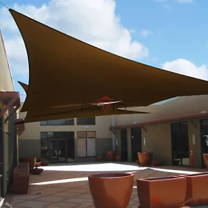 PATIO Marrón Triángulo Recto Exterior Parasol Vela para Fácil Ajuste Entre Paredes - Imagen 1 de 8
