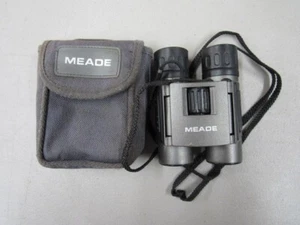Meade 8 x 22 Binoculars Not Function Tested - Picture 1 of 7