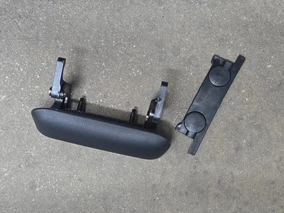 1998 - 2005 年福特 Ranger 尾门把手 — 第 1/2 张图片