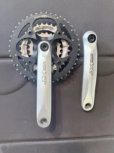 Silver Shimano XT FC-M750 Triple 44/32/22 9Sp 175mm Crankset With Bottom Bracket - Picture 1 of 8