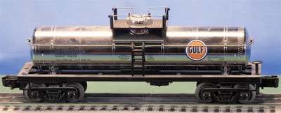 O MTH 33-7329 Chrome Gulf Oil Tank Car GULF10278 - Image 1 of 4