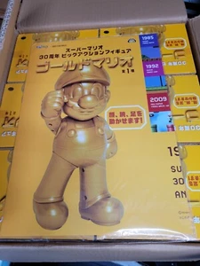 Super Mario 30th Anniversary Gold Mario Figure (2016) nuovo sigillato in fabbrica - Foto 1 di 15