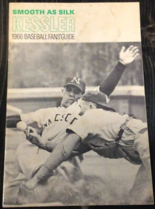 Vintage 1966 Kessler Smooth As Silk Baseball Fans Guide MLB Teams Pearson - Picture 1 of 9