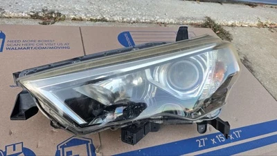 2014 2015 2016 2017 2018 2019 2020 Toyota 4Runner OEM Halogen Headlight Left LH - Image 1 of 4