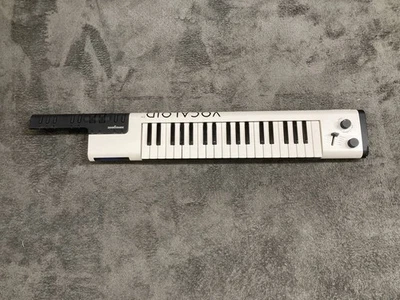 YAMAHA Vocaloid Keyboard VKB-100 synthesizer Effect Shoulder Type from Japan - Image 1 of 4