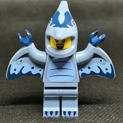 Lego Pterodactyl Costume Fan Collectable Minifigures Series 27 71048 - Image 1 of 3
