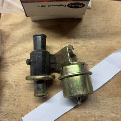 Válvula de control de calefacción Ford AMC 785-2d 67-77 Ford AMC 74-77 Foto 1 de 4