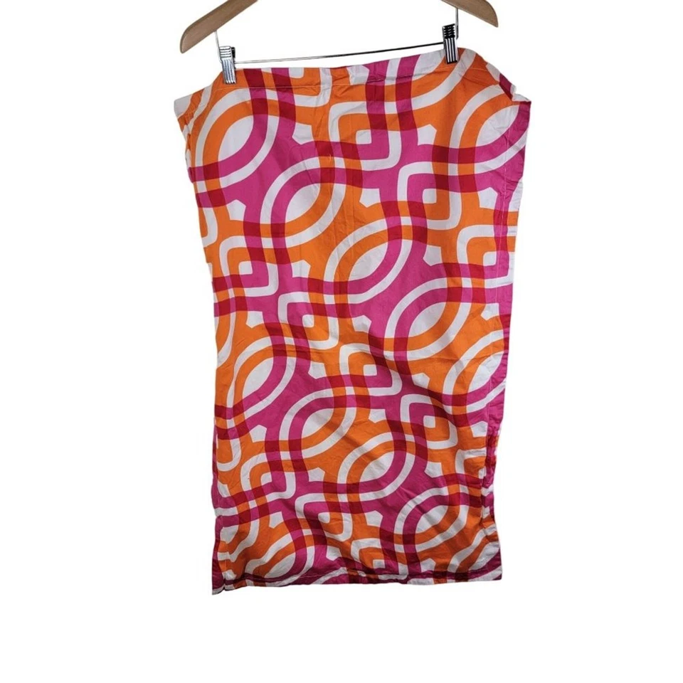 Funda Almohada Lumbar Geométrica Trina Turk Talla 22.5 x 36.5 Algodón Rosa Naranja Foto 1 de 4