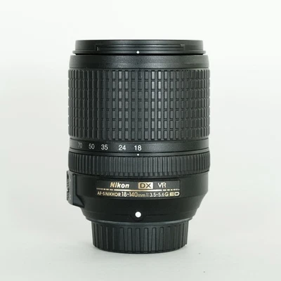 Nikon AF-S DX NIKKOR 18-140mm F3.5-5.6G ED VR Lens Good Condition - Image 1 of 4