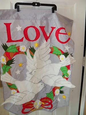 Evergreen Enterprises Gris Amor Paloma Blanca Bandera Usada en Excelente Condición  Foto 1 de 3