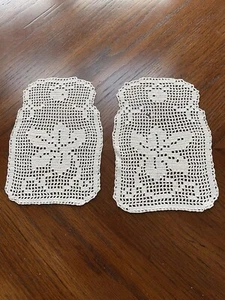 Vtg Ivory Crochet Doily Arm Chair Covers Set of 2 Jars With Flowers 8x5.5 READ - Picture 1 of 3