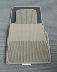 $$$ Rips Fußmatten für Mercedes Benz W123 Coupe C123 + CREME BEIGE + NEU $$$ - Bild 1 von 1