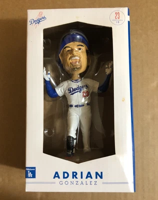 Bobblehead Adrian Gonzalez Los Angeles Dodgers SGA ** - Imagem 1 de 4