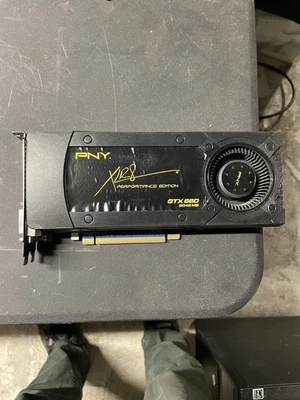 PNY XLR8 PERFORMANCE EDITION GTX 660 2048MB GRAPHICS VIDEO CARD P4B - Image 1 of 2