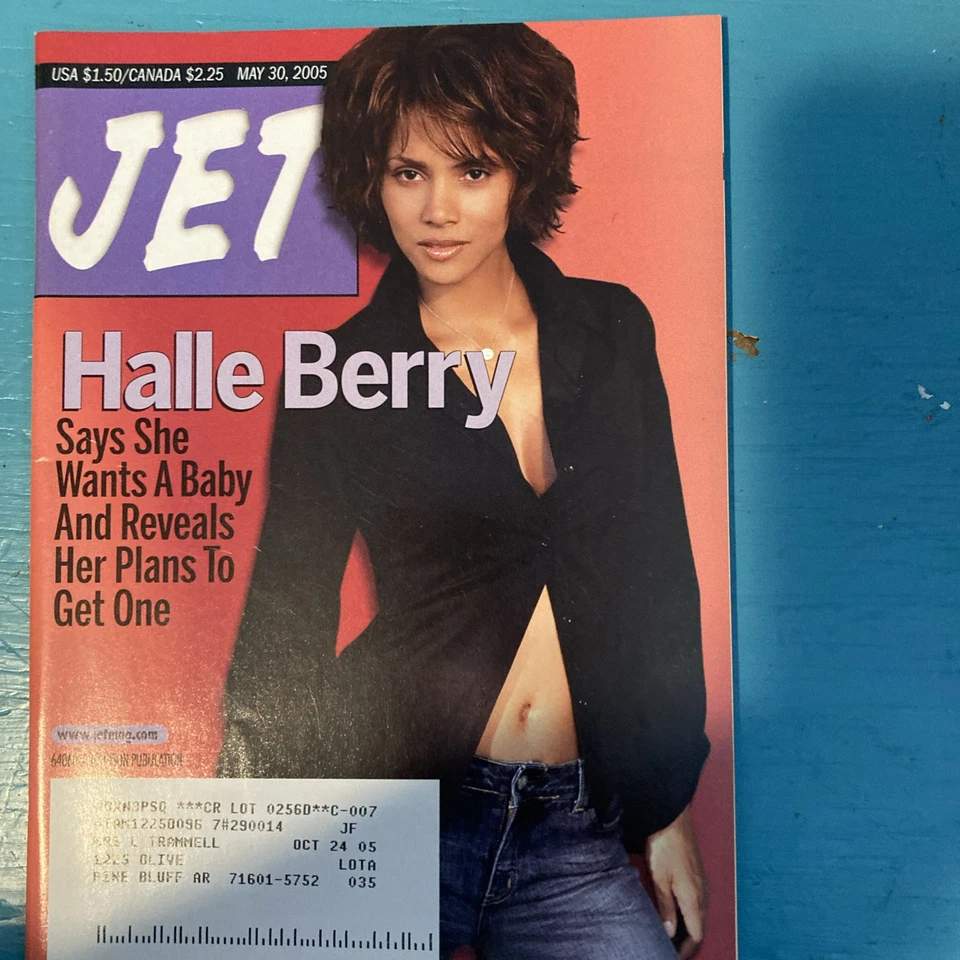 Jet Magazine May 30 2005, Halle Berry cover - Image 1 of 1
