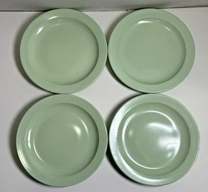 4 Vintage Boontonware Melamine 5104 Mint Green 8" Salad Plates - Picture 1 of 13