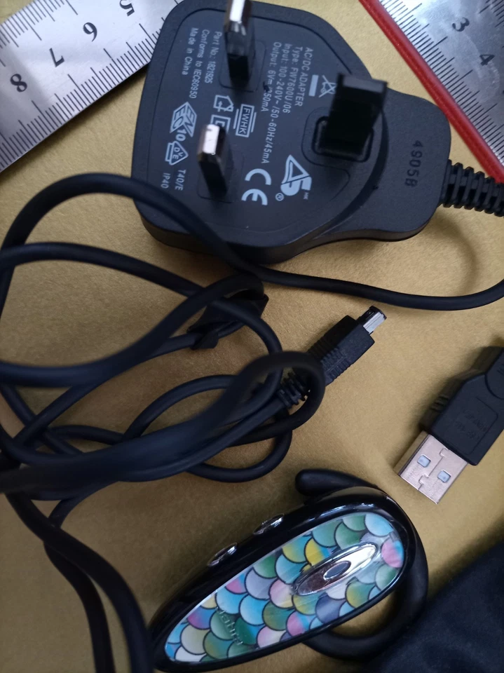 UNBOXED Jabra Classic Bluetooth Headset VGC power supply usb charger  - Image 1 of 3