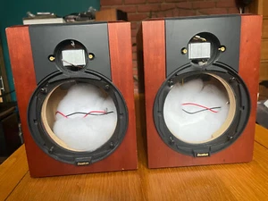 BOSTON ACOUSTICS VR M50 ALTOPARLANTI CROSSOVER CON CABINET COPPIA - Foto 1 di 15