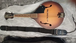 Fender Paramount PM-180E Aged Cognac Burst Electro Mandolin & Strap,  Soft Case - Picture 1 of 8