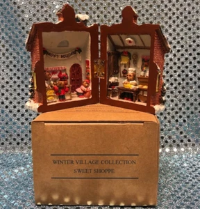 AVON Winter Village Collection Sweet Shoppe TOTALMENTE NUEVO En Caja Original - Imagen 1 de 2