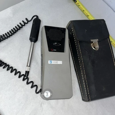 TIF 5500 Leak Detector With Case - Image 1 of 4
