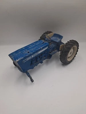 Ford 4600 Utility Tractor Scale Models  Blue Die-Cast Metal USA - MISSING PARTS - Image 1 of 4