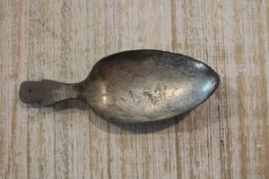 Cucchiaio in metallo epoca guerra civile scavato quasi arancione, Virginia - Foto 1 di 4