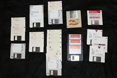 Apple Macintosh II System Software 1984-91, plus Utilities and Many Applications - Image 1 of 4