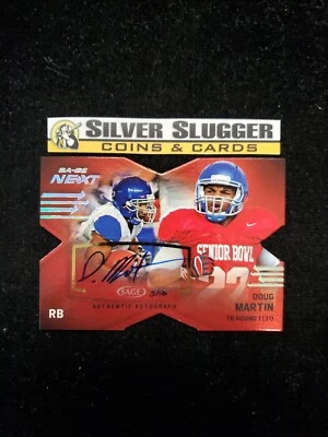 2012 Doug Martin SAGE NEXT X Die Cut Auto /10 #SA-32 Tampa Bay Buccaneers - Image 1 of 2