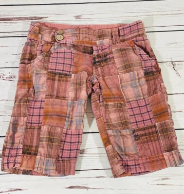 Pantalones cortos Be Bop a cuadros para mujer talla 1 frente plano 10” entrepierna rosa acolchado aspecto largo Foto 1 de 4