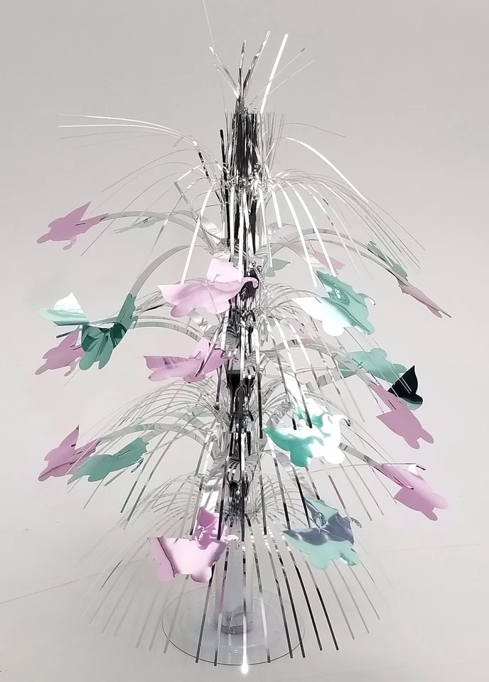 Centro de mesa fuente cochecito bebé 18" en decoración baby shower rosa y azul  Foto 1 de 1