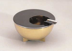 Doppelkarte: Marianne Brandt - Aschenbecher - Bild 1 von 1