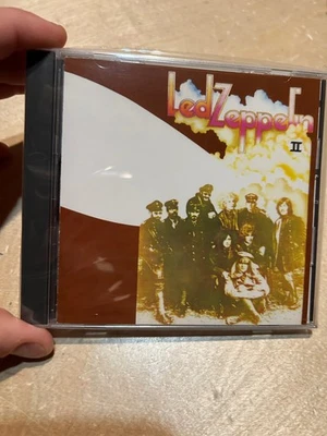 LED ZEPPELIN II CD (Robert Plant, Jimmy Page). JAPAN EDITION Atlantic 20P2-2024 Foto 1 de 3