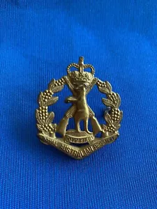 Royal Australian Regiment Skippy Brass Hat Badge Queens Crown Maker Marked G2 - Picture 1 of 3