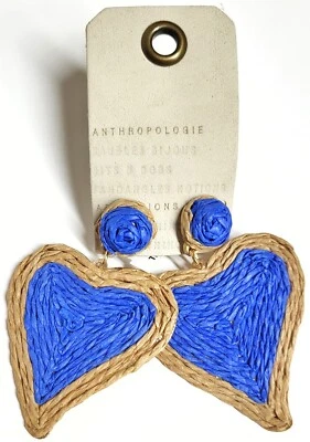 Pendientes colgantes Anthropologie corazón rafia azul tejido multicolor enchapado latón nuevos con etiquetas Foto 1 de 4