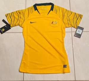 Matildas Socceroos Australia Soccer Jersey NIKE - Women’s XS T- Shirt Authentic - Picture 1 of 11