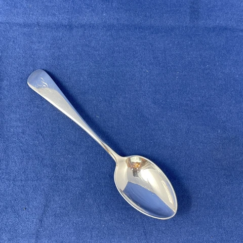 BIRKS STERLING OLD ENGLISH LARGE TEA SPOONS MONO “ L “ Cover