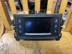 Equipo de audio y visual.(radio) CHRYSLER 200 16 - Imagen 1 de 4